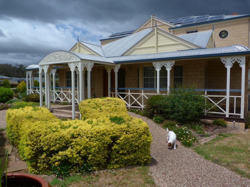 Bed and Breakfast Grovely House Stanthorpe Exteriér fotografie