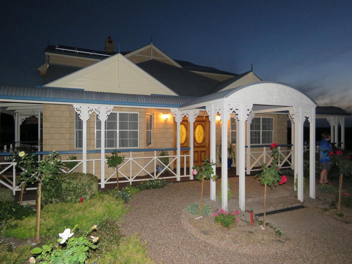 Bed and Breakfast Grovely House Stanthorpe Exteriér fotografie